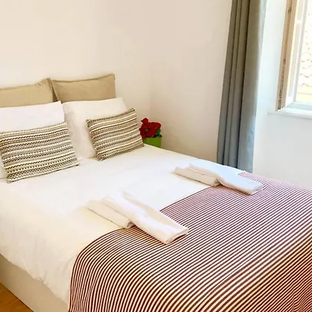 아파트 32 3 - Life Private Apartment, Bairro Alto *