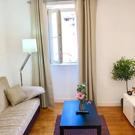 32 3 - Life Private Apartment, Bairro Alto 리스본