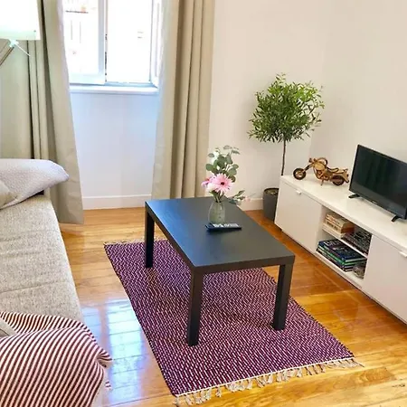 アパート 32 3 - Life Private Apartment, Bairro Alto