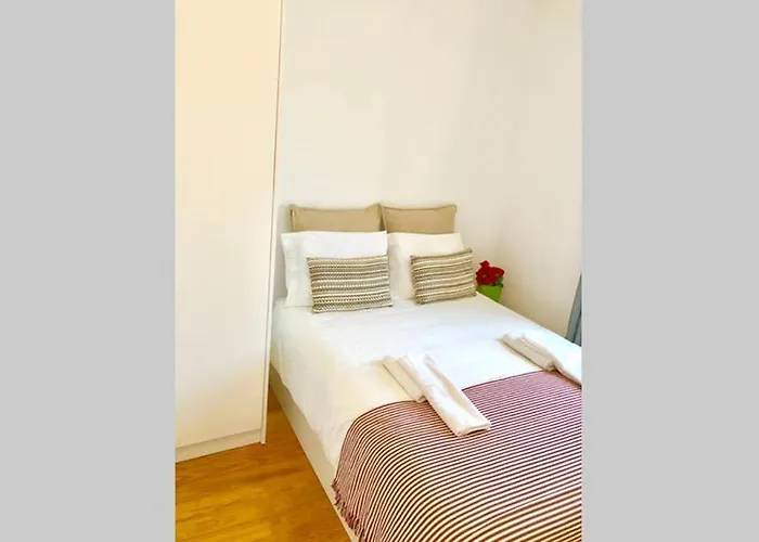 32 3 - Life Private Apartment, Bairro Alto شقة Lisboa